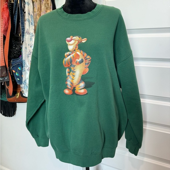 Vintage Disney Winnie the Pooh Tigger Crewneck sweater - Picture 4 of 9